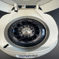 Eppendorf MiniSpin Centrifuge image 0